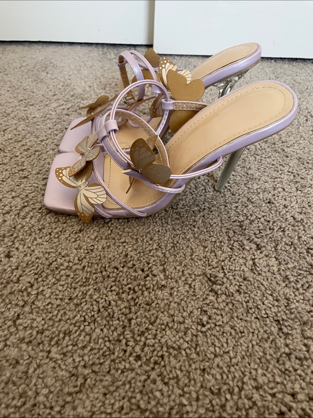 Lilac Butterfly Embellished Women's Heels - Picture 5 of 6